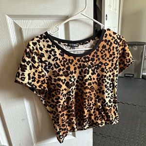 Large Leopard Cropped T-shirt